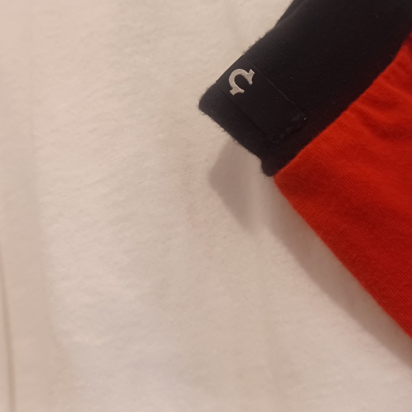 Color Block Crop - Picture 5 of 8